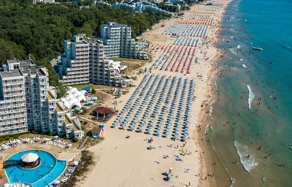 The beaches near Rogachevo