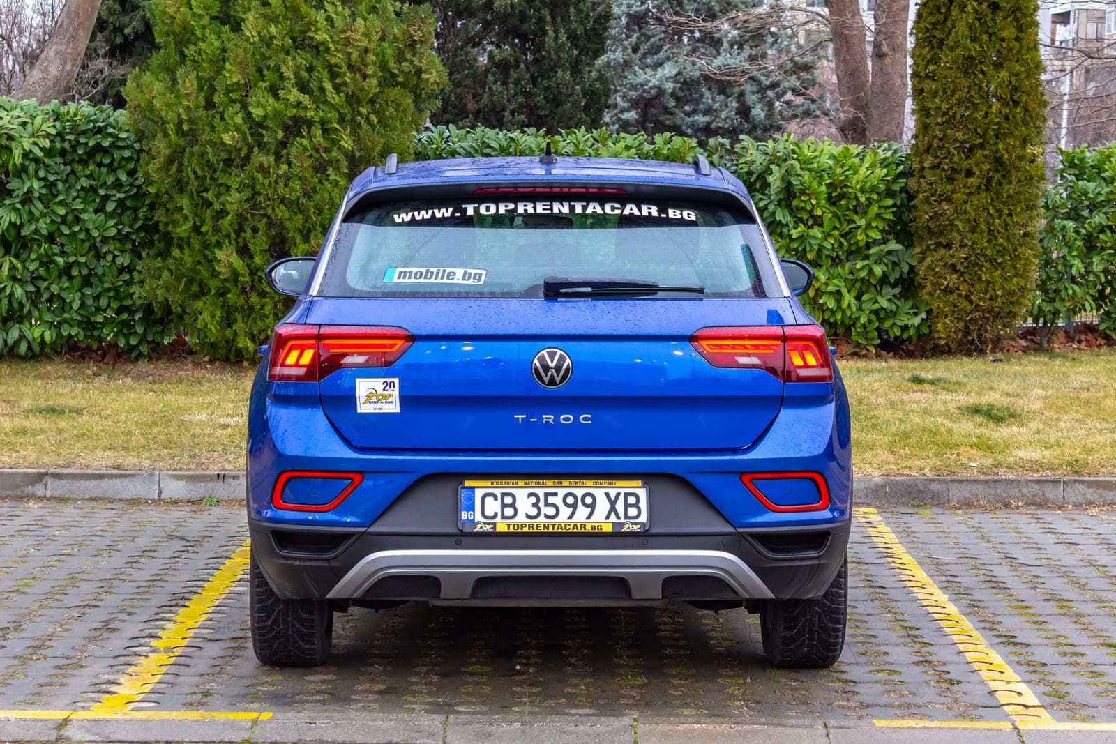 https://topmobility-stage-cms.s3.eu-central-1.amazonaws.com/vw_troc_back_view_2ecc77fd4e.jpg