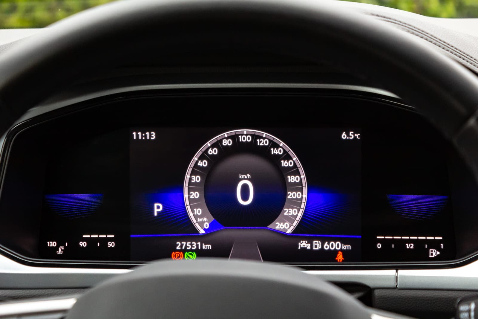 https://topmobility-stage-cms.s3.eu-central-1.amazonaws.com/vw_troc_dashboard_9d12d77cd3.jpg