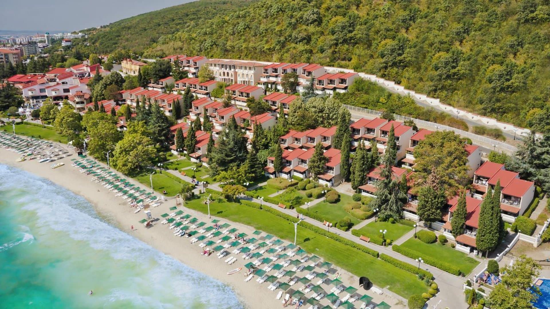 Forest and Beach in Elenite