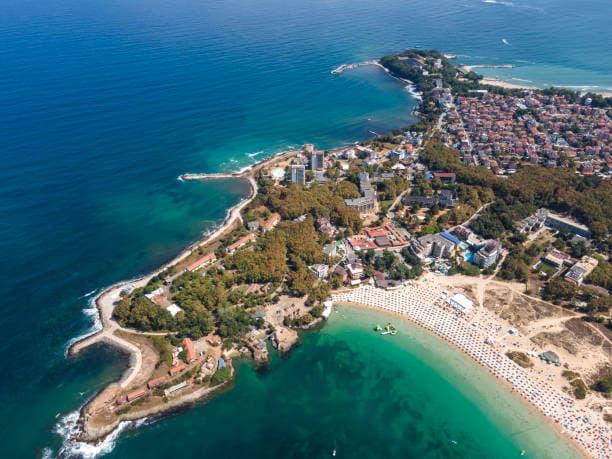 Panoramic view of Kiten