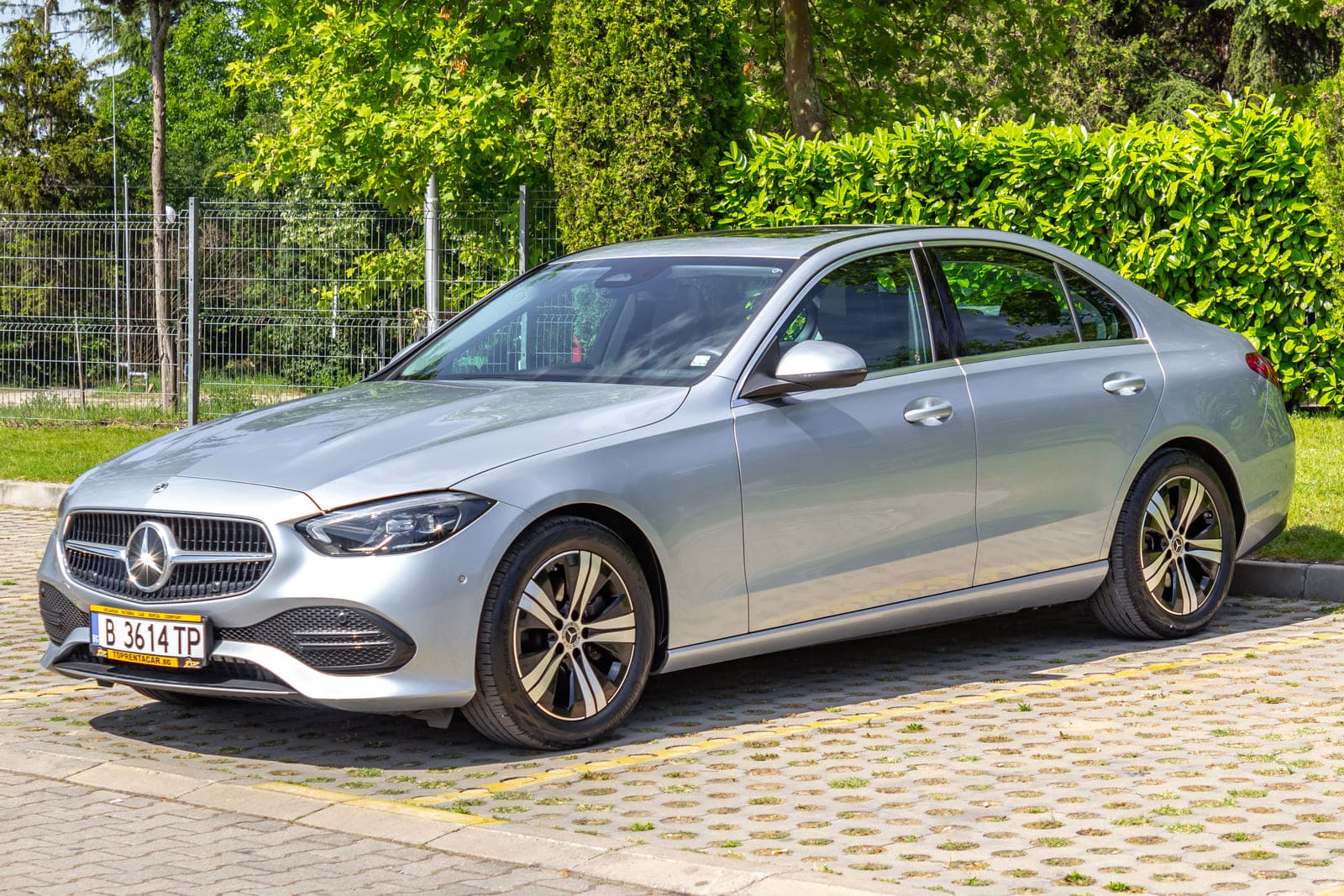 https://topmobility-stage-cms.s3.eu-central-1.amazonaws.com/mercedes_c_class_for_rent_e793671460.jpg