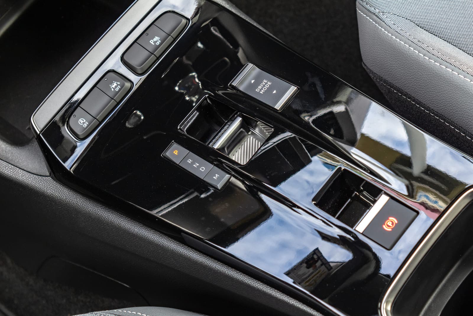 https://topmobility-stage-cms.s3.eu-central-1.amazonaws.com/opel_mokka_automatic_gearbox_2ab2a0486c.jpg