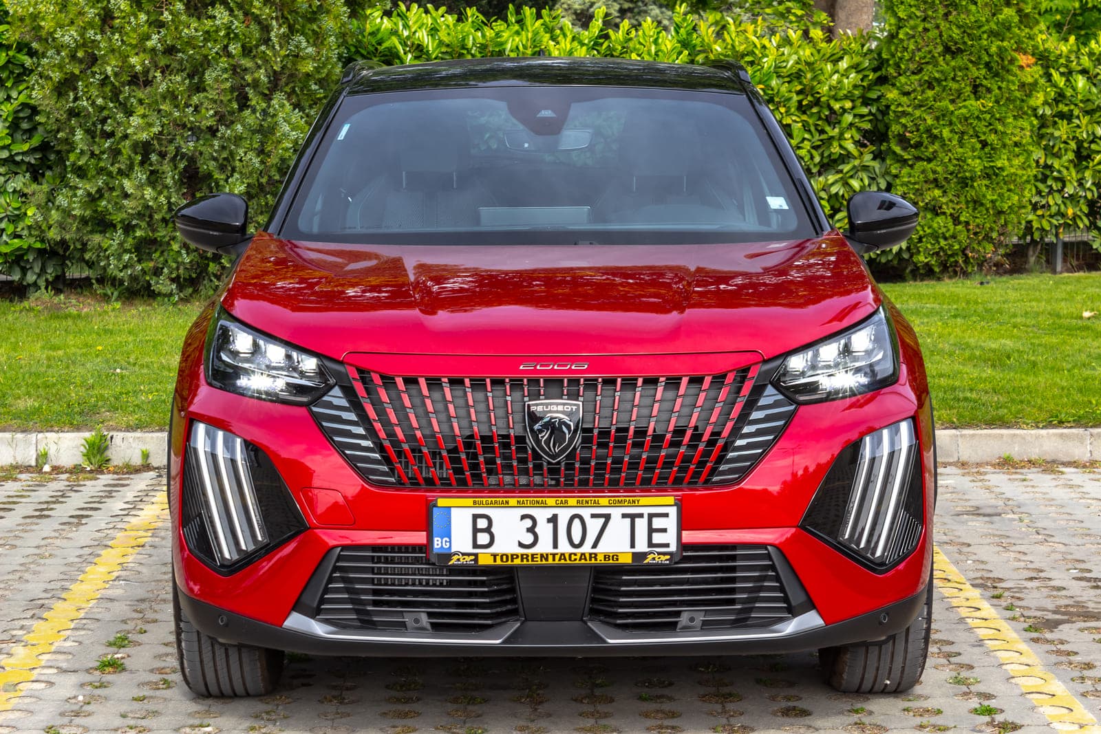 Peugeot 2008 — 3